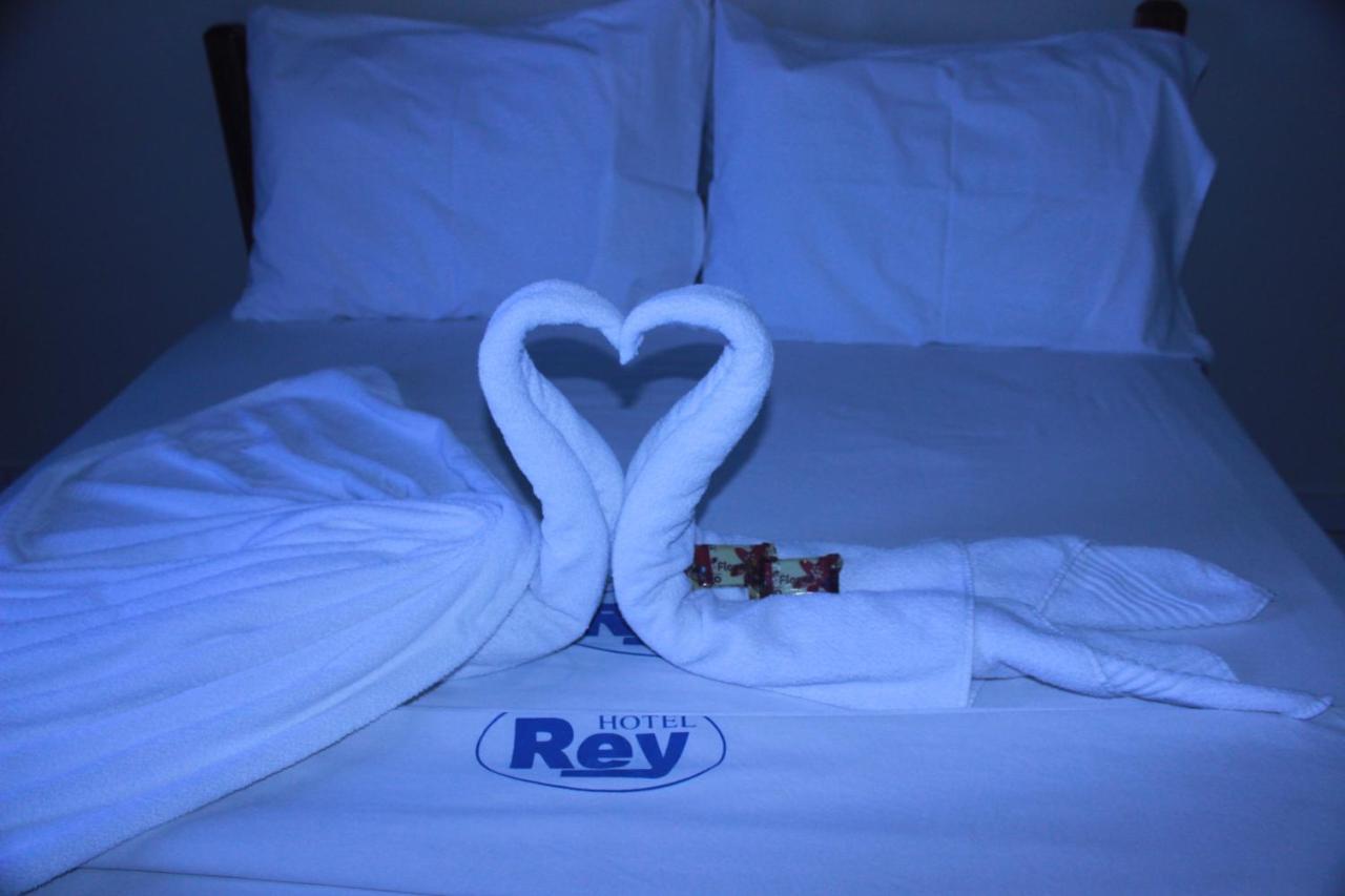 Rey Hotel 2*